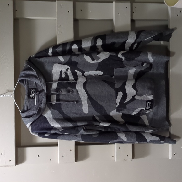Grey Camo Rocawear Hoodie - Picture 1 of 7